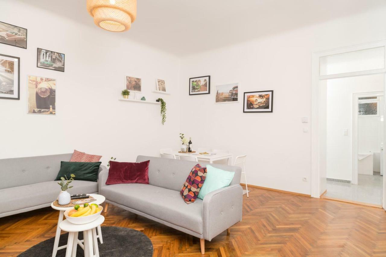 Spittelau Chillout Lounge Spacious Bright Contactless Selfcheckin Appartement