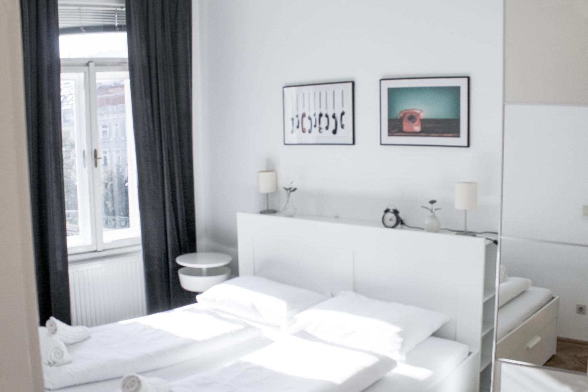 Spittelau Chillout Lounge Spacious Bright Contactless Selfcheckin Appartamento