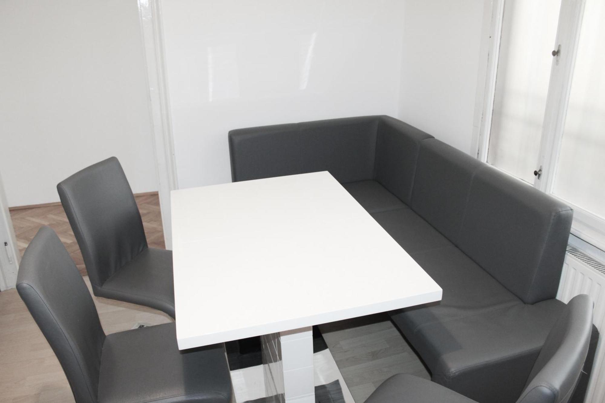 Appartement Spittelau Spacious Bright Contactless Selfcheckin Metro Train Station *